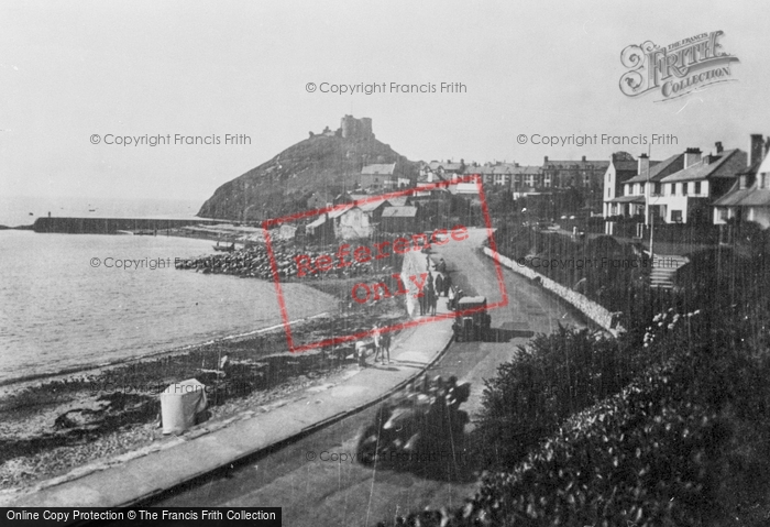 Photo of Criccieth, 1930