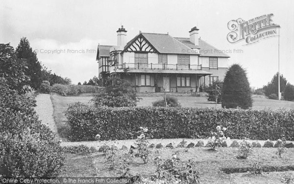Photo of Criccieth, Brynawelon, House Of The Rt Hon D Lloyd George 1921
