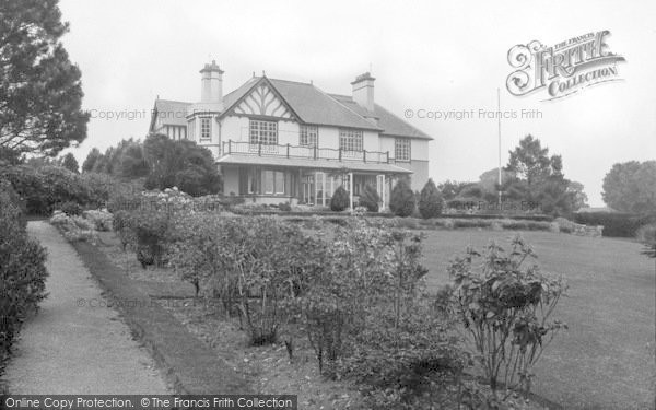 Photo of Criccieth, Brynawelon, House Of The Rt Hon D Lloyd George 1933
