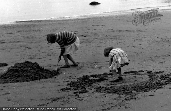Photo of Criccieth, Girls On The Sands 1931