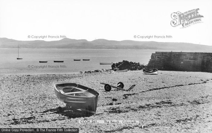 Photo of Criccieth, The Beach c.1955