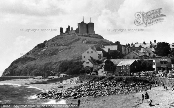 Photo of Criccieth, The Beach c.1955