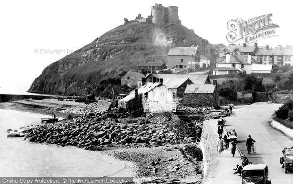 Photo of Criccieth, The Castle 1930