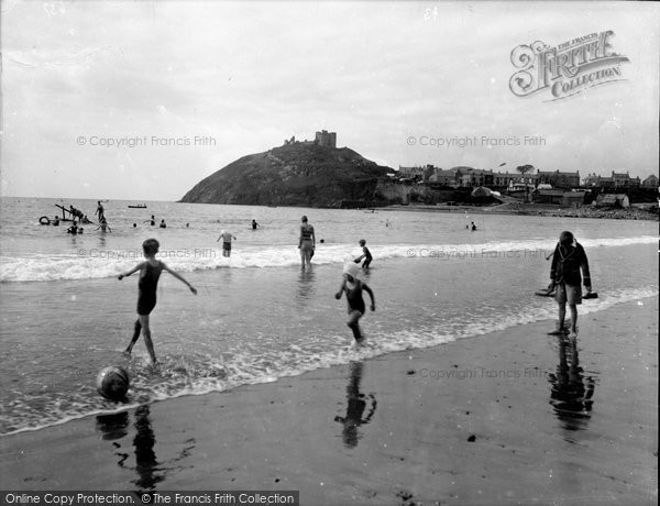 Photo of Criccieth, The Sands 1930