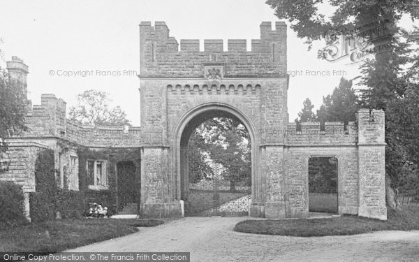 Photo of Crichel House, Park Entrance 1904