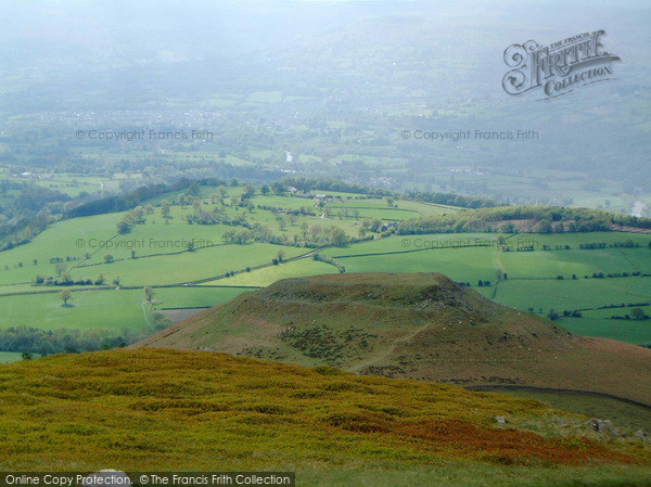 Photo of Crickhowell, Crug Hywel Hill Fort, Table Mountain 2005