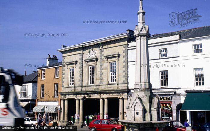 Photo of Crickhowell, Lucas Memorial Fountain And Market Hall c.1995