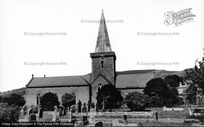 Photo of Crickhowell, St Edmund's Church c.1960