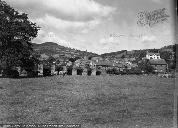 Photo of Crickhowell, The Bridge And Table Mountain 1939