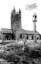 St Sampson's Church c.1955, Cricklade