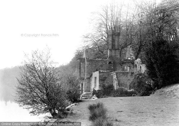 Photo of Crockerton, Shearwater, The Old Boathouse c.1960