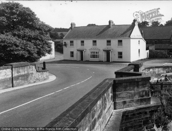 Photo of Croft On Tees, The Comet Hotel c.1955
