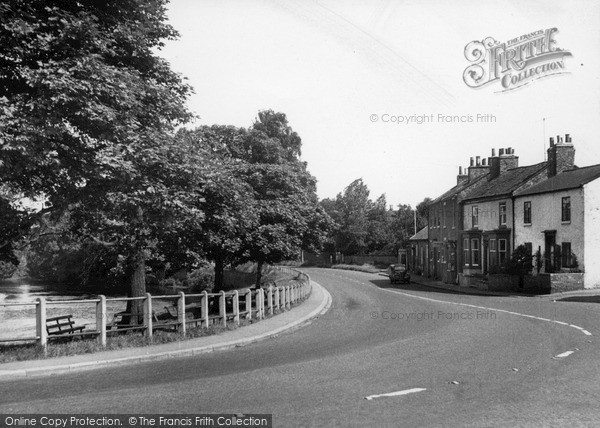 Photo of Croft On Tees, The Darlington Road c.1955