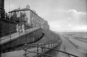 1925, Cromer