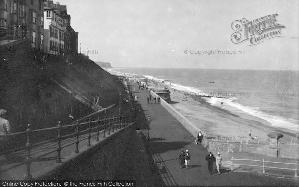 Photo of Cromer, 1933