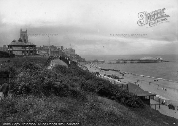 Photo of Cromer, East Cliff 1925