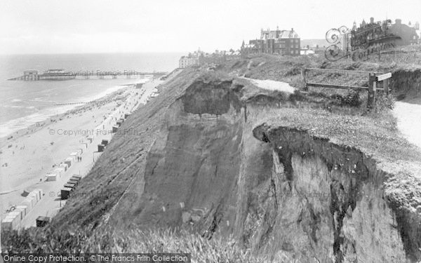Photo of Cromer, From West Cliff 1925