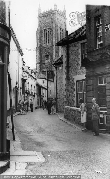Photo of Cromer, High Street c.1960