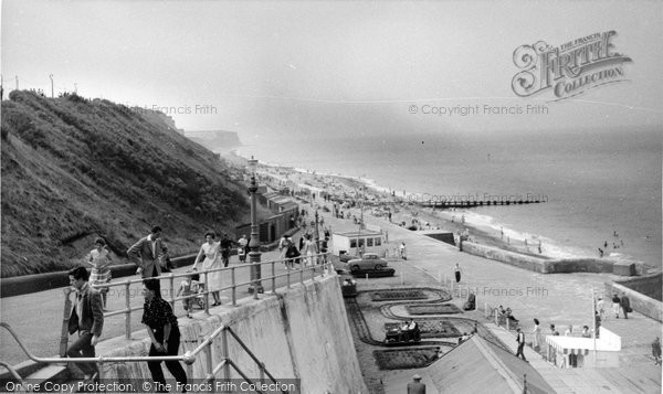 Photo of Cromer, Lower Promenade c.1960