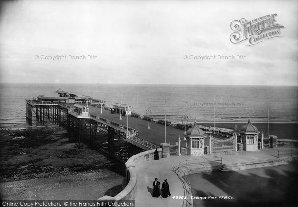Photo of Cromer, The Pier 1902
