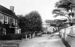 Village 1906, Crondall