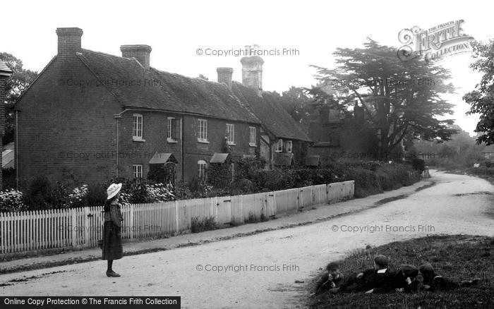 Photo of Crookham Village, The Street 1910