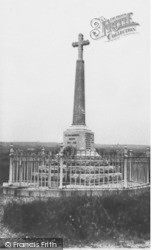 The War Memorial c.1955, Cross Hands