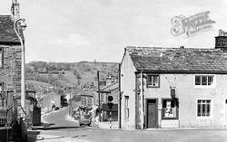 The Village c.1960, Cross Hills
