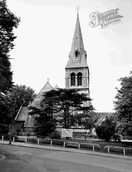 Crouch End, Christ Church, Crouch End Hill c1965