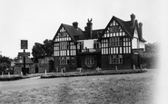 Crowborough, The White Hart c1955
