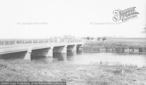 Photo of Crowland, The Welland Bridge c.1965