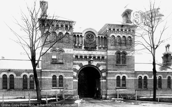 Photo of Crowthorne, Broadmoor Asylum Entrance 1908