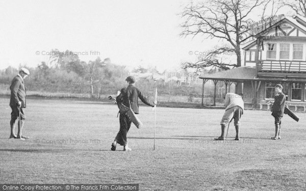 Photo of Crowthorne, East Berks Golf Links, Putting 1908