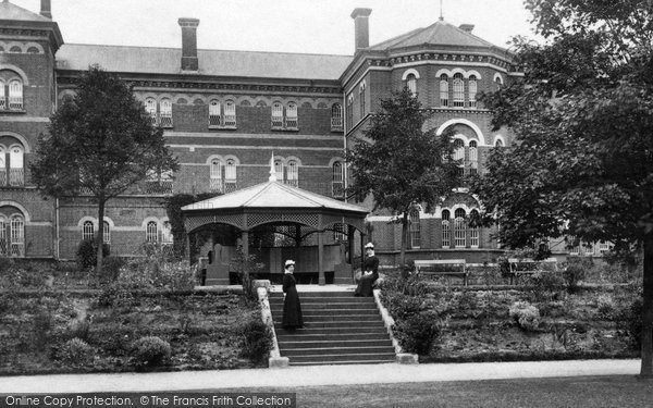 Photo of Crowthorne, Female Quarters, Broadmoor Asylum 1910