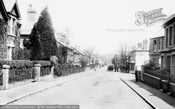 Photo of Crowthorne, High Street 1908