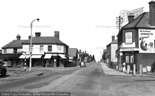 Photo of Crowthorne, High Street c.1955