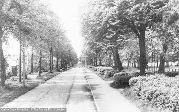 Photo of Crowthorne, Lower Broadmoor Road c.1960