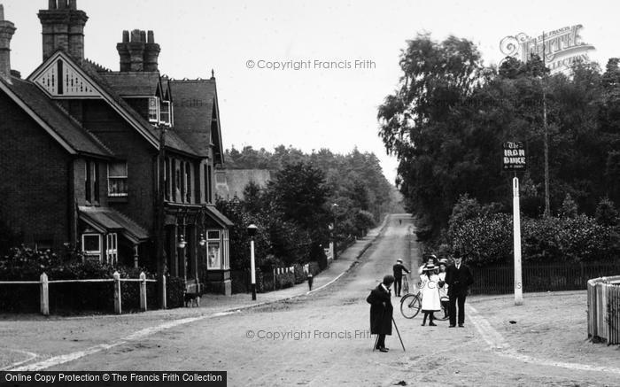 Photo of Crowthorne, Sandhurst Road 1906