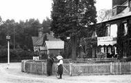 The Iron Duke 1906, Crowthorne