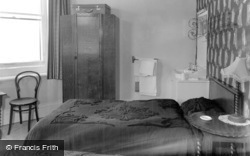 A Bedroom, Middleboro Hotel c.1960, Croyde