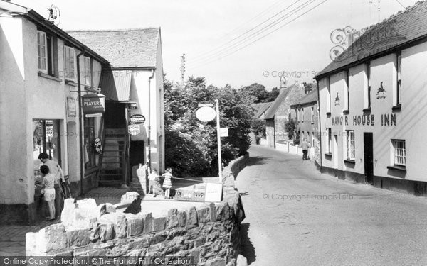 Photo of Croyde, The Village c.1960