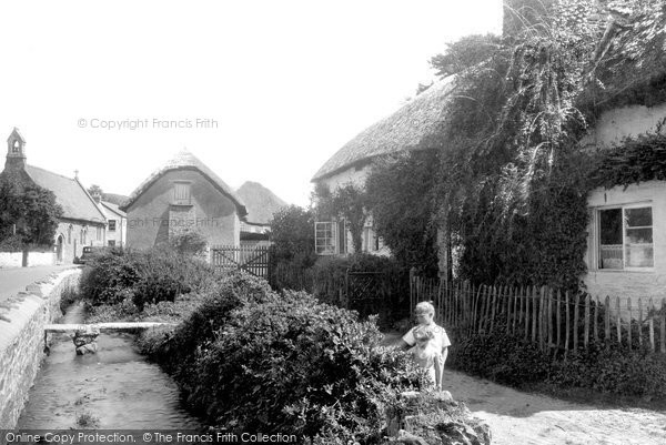 Photo of Croyde, Village, Old Cottages 1936