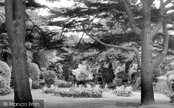 Coombe Cliff Gardens c.1950, Croydon