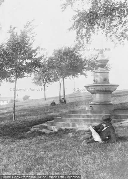 Photo of Croydon, Drinking Fountain, Duppas Hill c.1890