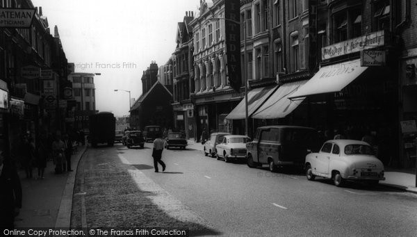 Photo of Croydon, George Street c.1965