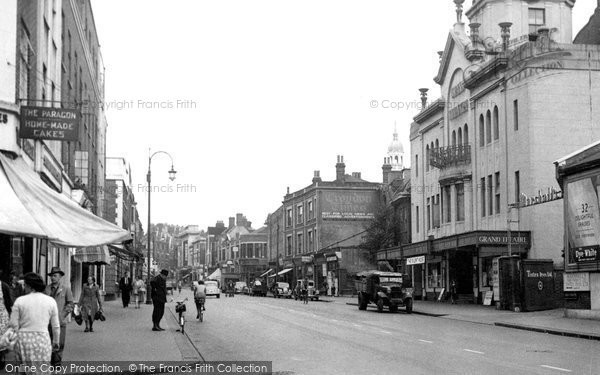 Photo of Croydon, Grand Theatre, High Street c.1955