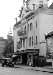 Grand Theatre, High Street c.1955, Croydon