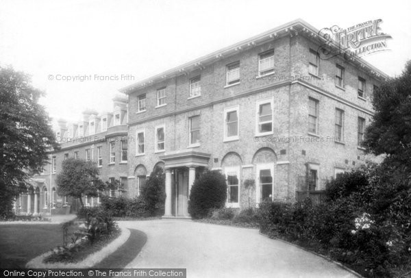 Photo of Croydon, Hospital 1894