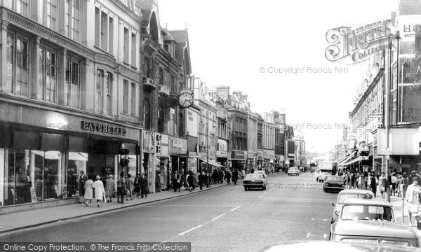 Photo of Croydon, North End c.1965