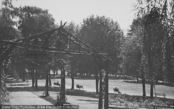 Photo of Croydon, Park Hill c.1950